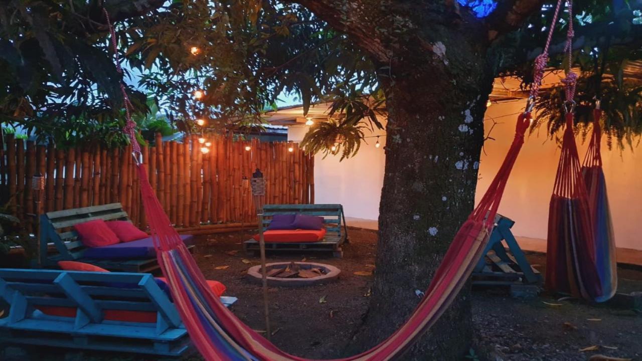 Cabinas Palmer Makanda Cahuita Kültér fotó