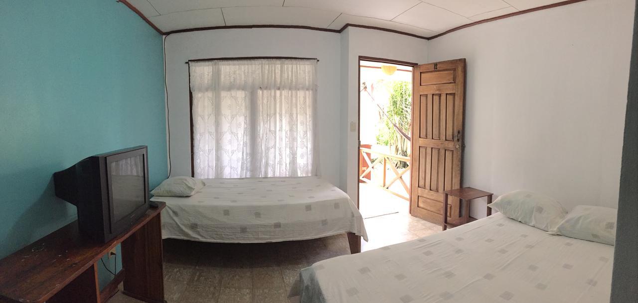 Cabinas Palmer Makanda Cahuita Kültér fotó