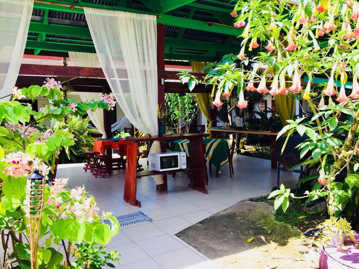 Cabinas Palmer Makanda Cahuita Kültér fotó